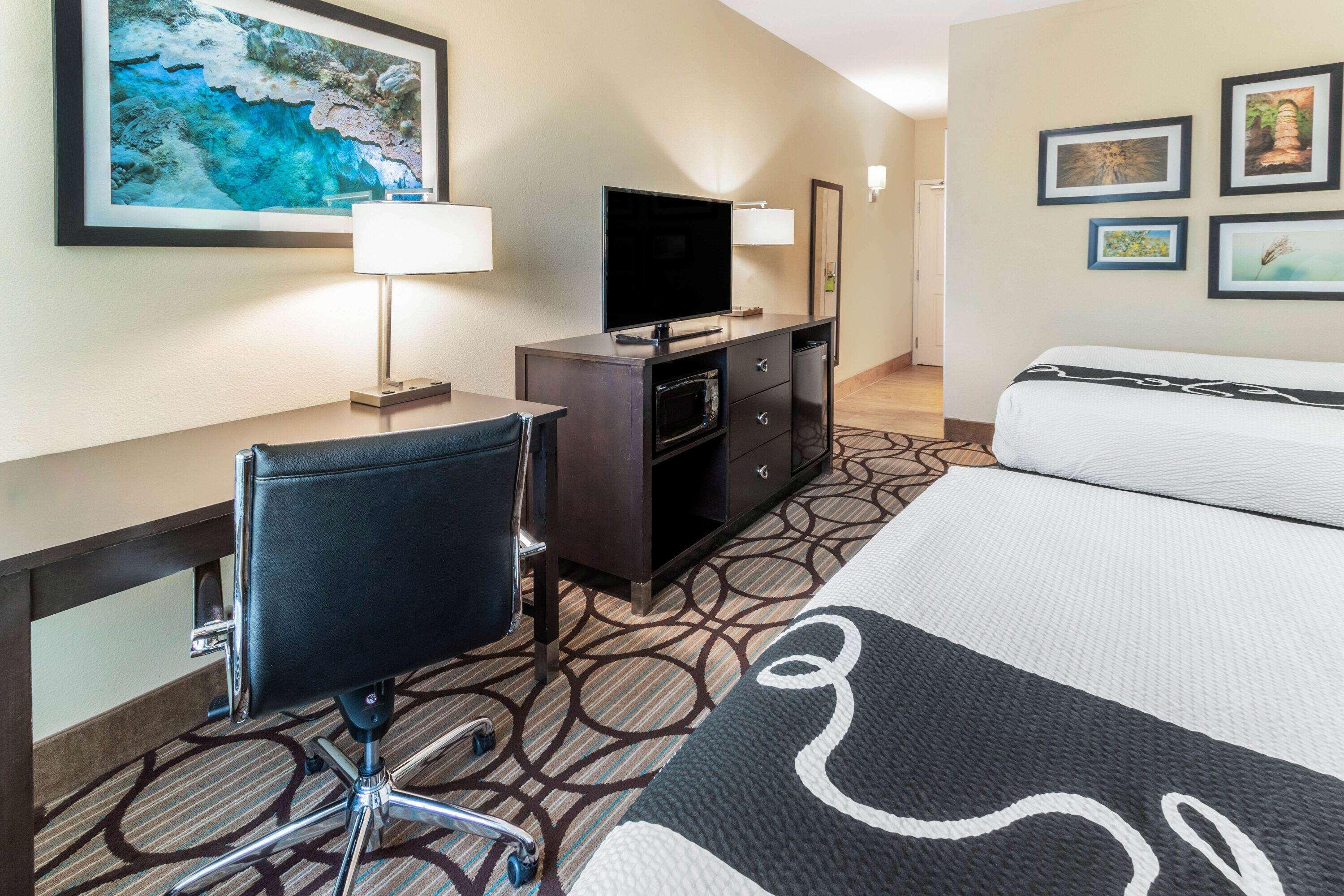 La Quinta By Wyndham Carlsbad Hotell Eksteriør bilde